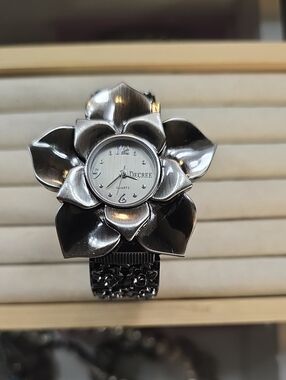 Decree Silver Floral Petal Bracelet Watch